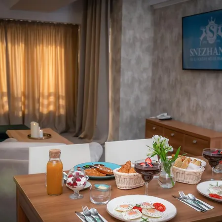 Snezhanka Hotel Pamporovo Exterior photo