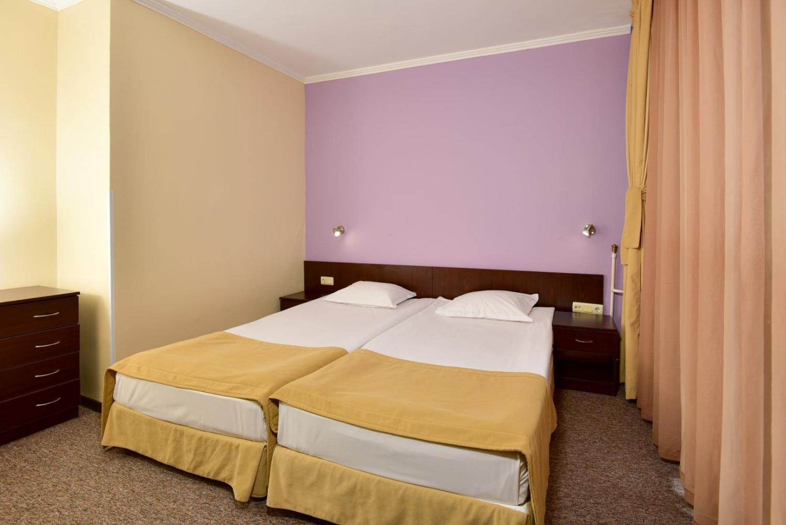 Hotel Snezhanka 3*